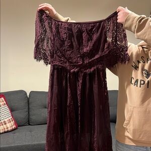 Elegant Lace Off-Shoulder Dress